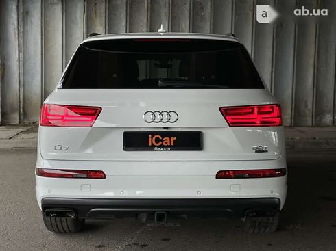 Audi Q7 2018 - фото 14