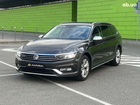 Volkswagen Passat 2017 - фото 6