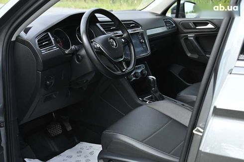 Volkswagen Tiguan 2019 - фото 20