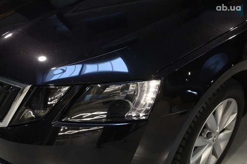 Skoda Octavia 2019 - фото 7