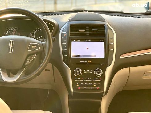 Lincoln MKC 2018 - фото 30