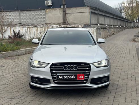 Audi A4 2013 серый - фото 2