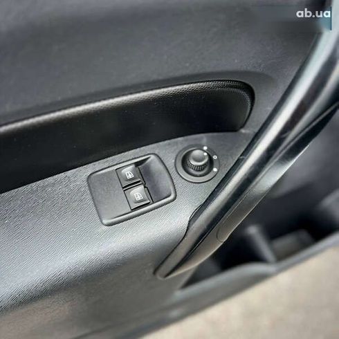 Renault Kangoo 2019 - фото 18