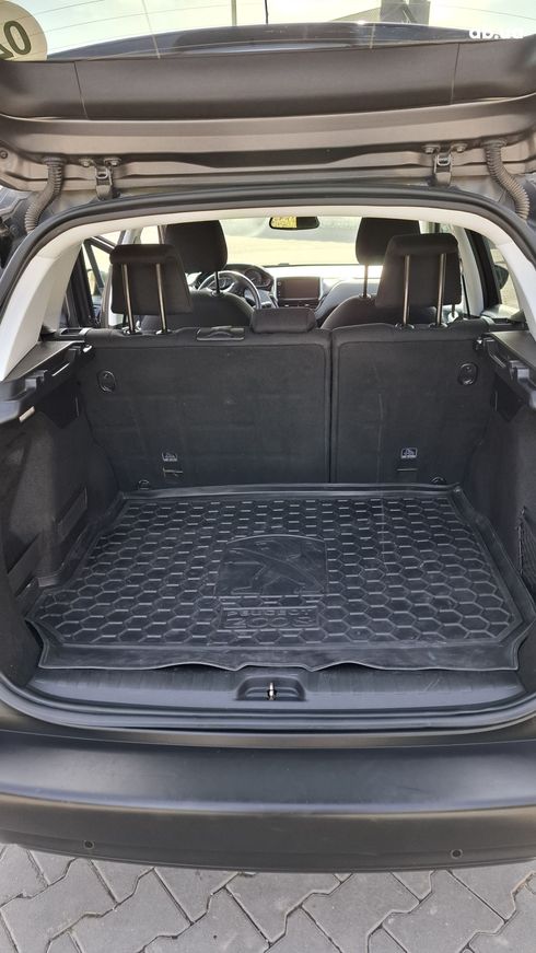 Peugeot 2008 2019 серый - фото 5