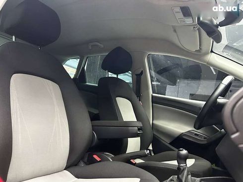 SEAT Ibiza 2010 - фото 21