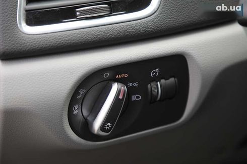 Audi Q3 2016 - фото 21