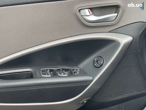 Hyundai Santa Fe 2015 - фото 18
