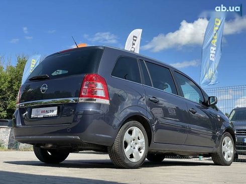 Opel Zafira 2010 - фото 15
