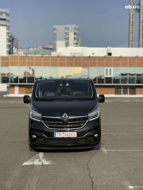 Renault Trafic 2019 - фото 3