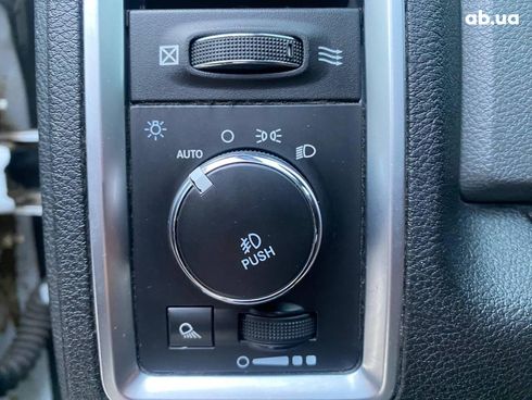 Dodge Ram 2015 белый - фото 74