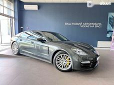 Продаж вживаних Porsche Panamera в Чернігівській області - купити на Автобазарі