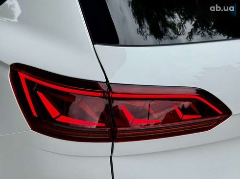 Volkswagen Touareg 2023 - фото 18
