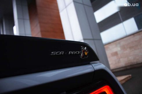 Dodge Challenger 2021 - фото 28