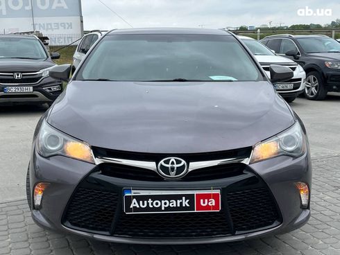 Toyota Camry 2016 серый - фото 4