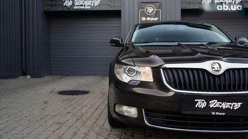 Skoda Superb 2012 - фото 7