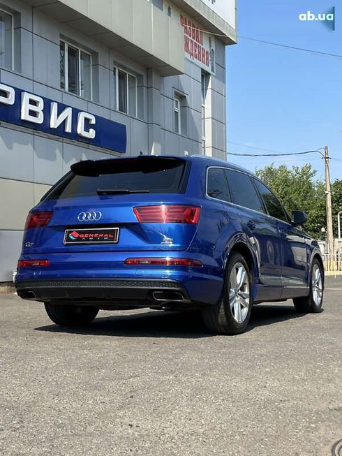 Audi Q7 2016 - фото 23