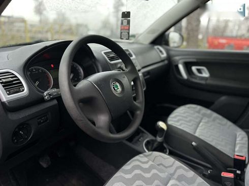 Skoda Fabia 2008 - фото 22