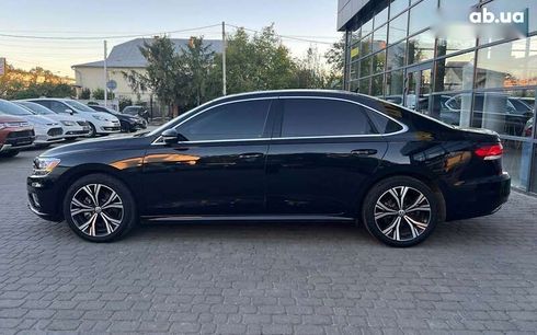Volkswagen Passat 2021 - фото 4