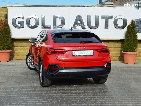 Audi Q3 2020 - фото 8