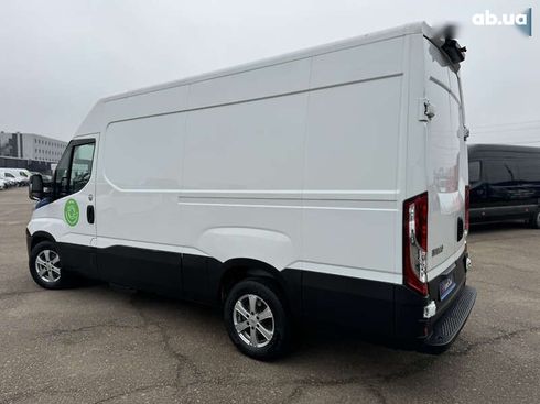 IVECO Daily 2018 - фото 8