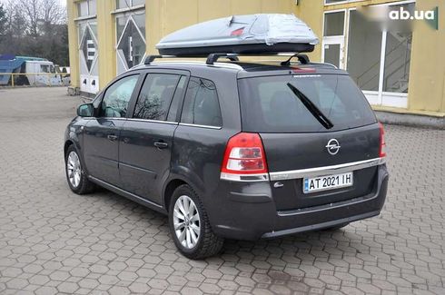 Opel Zafira 2013 - фото 29