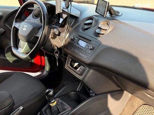 SEAT Ibiza 2014 красный - фото 18