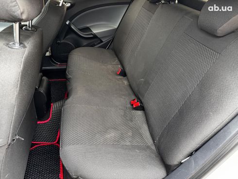 SEAT Ibiza 2013 белый - фото 23