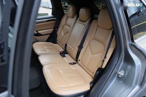 Porsche Cayenne 2017 - фото 11