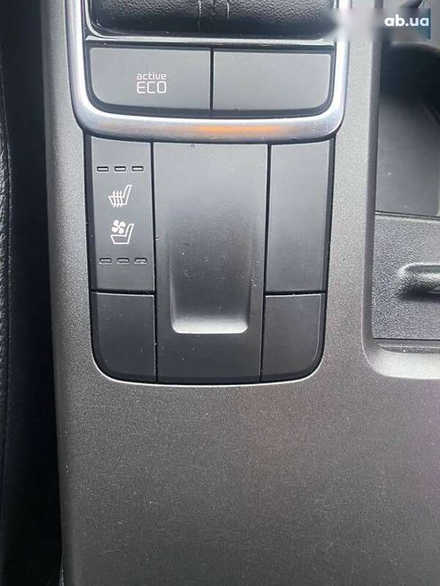 Kia K5 2017 - фото 9