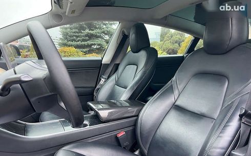 Tesla Model 3 2019 - фото 9