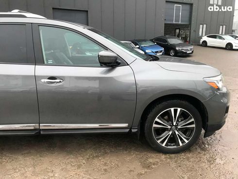 Nissan Pathfinder 2017 серый - фото 46
