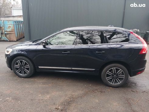 Volvo XC60 2016 синий - фото 8