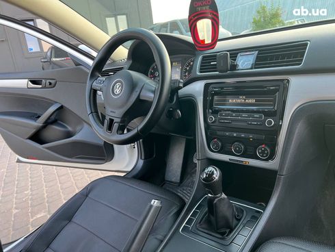 Volkswagen passat b7 2015 белый - фото 32