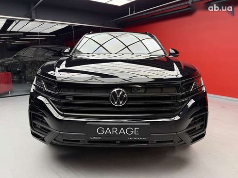 Volkswagen Touareg 2021 - фото 3