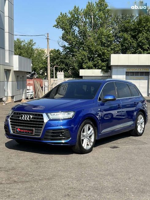 Audi Q7 2016 - фото 12
