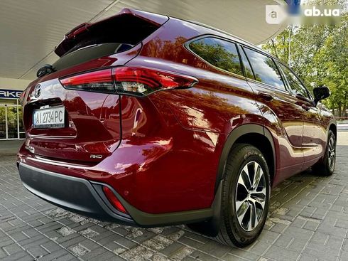 Toyota Highlander 2022 - фото 14