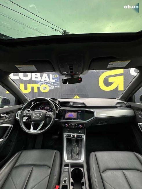 Audi Q3 2020 - фото 22