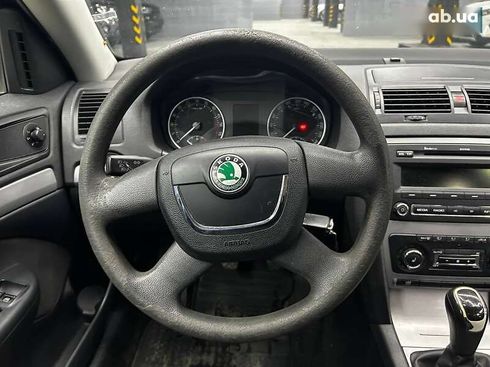 Skoda Octavia 2012 - фото 11