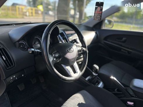Kia Cee'd 2011 - фото 26