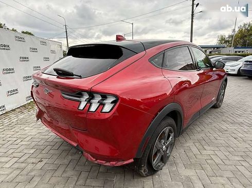 Ford Mustang Mach-E 2022 - фото 3