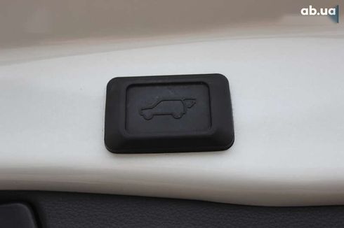 Toyota RAV4 2019 - фото 19