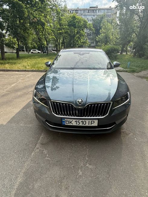 Skoda Superb 2016 - фото 2