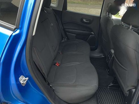 Jeep Compass 2020 - фото 30