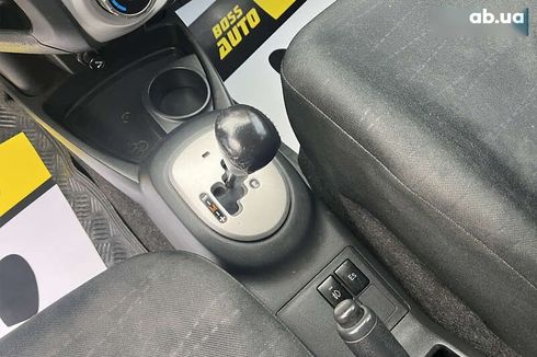 Toyota Yaris 2006 - фото 15