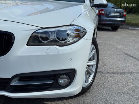 BMW 5 серия 2015 белый - фото 8