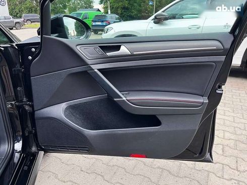 Volkswagen Golf GTI 2019 - фото 24