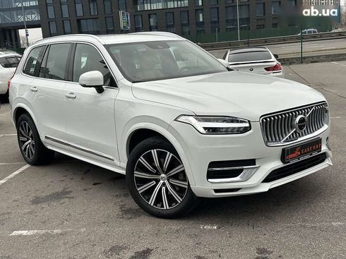 Volvo XC90 2021 - фото 3