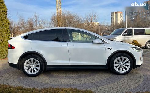 Tesla Model X 2018 - фото 8