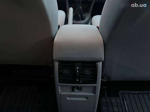 Volkswagen Caddy 2008 - фото 14