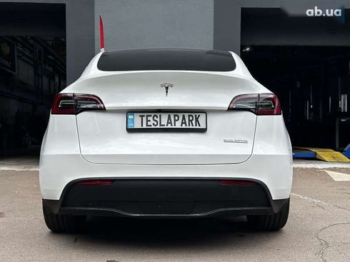 Tesla Model Y 2023 - фото 9
